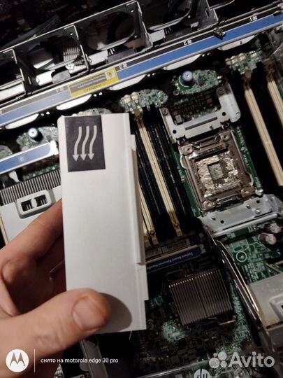 2 Радиатора с креплениями HP Proliant DL380p Gen8
