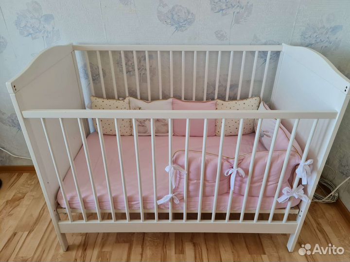 Детская кровать IKEA с матрасом