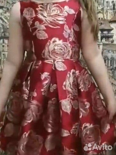 Платье праздничное для девочки 128