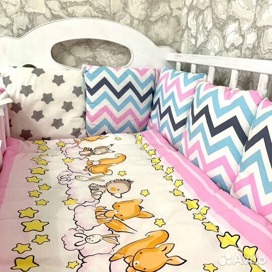 Косплект в детскую кроватку, бортики, кокон