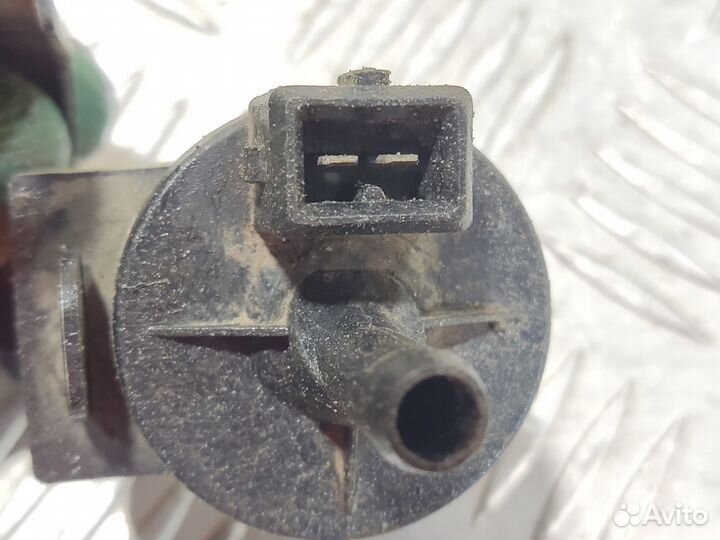 Клапан вентиляции топливного бака Clk 208