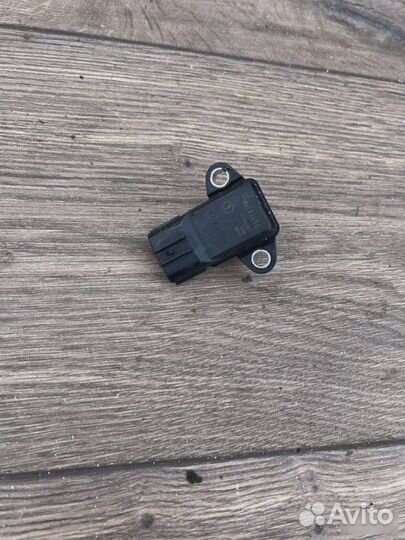 Датчик давления Mitsubishi Lancer 1.6