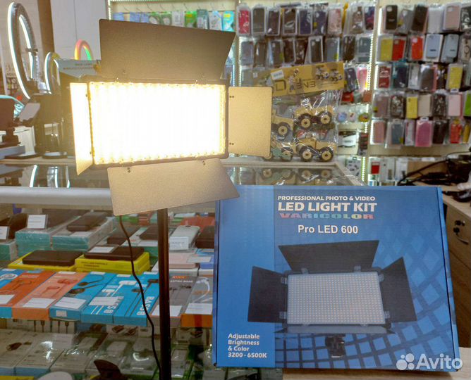 Видеосвет pro led 600 с штативом