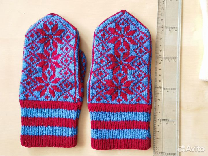 Перчатки разные варежки зимние теплые