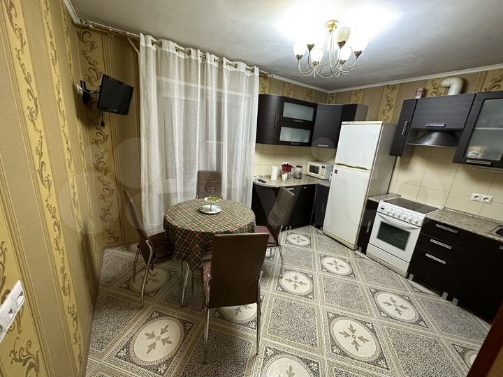 Комната 20 м² в 2-к., 9/16 эт.