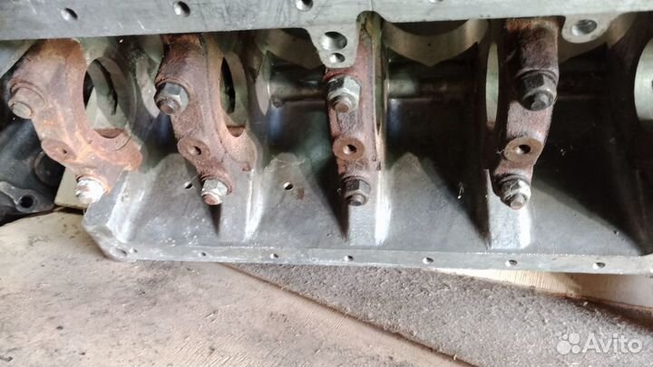 Блок двигателя газ-24