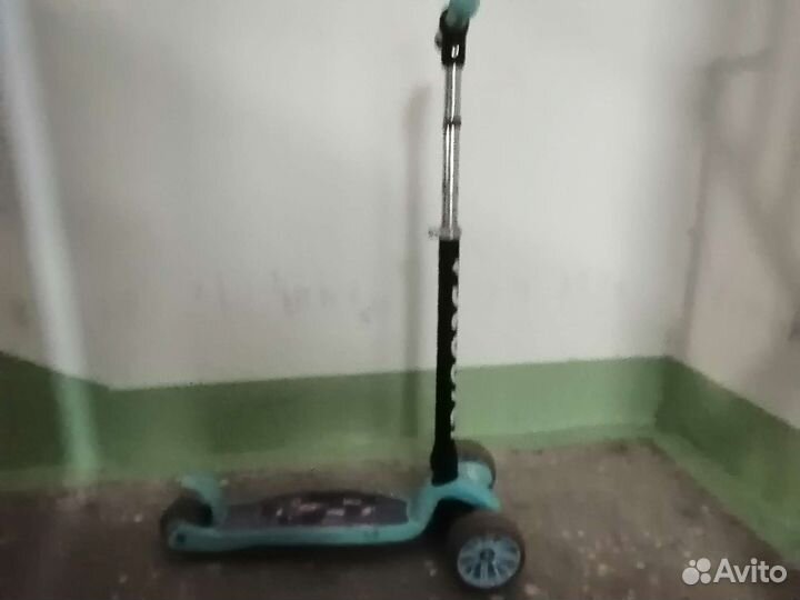 Самокат детский трехколесный