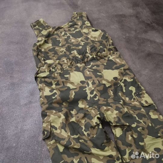 Полукомбинезон зимний.Брюки зимние