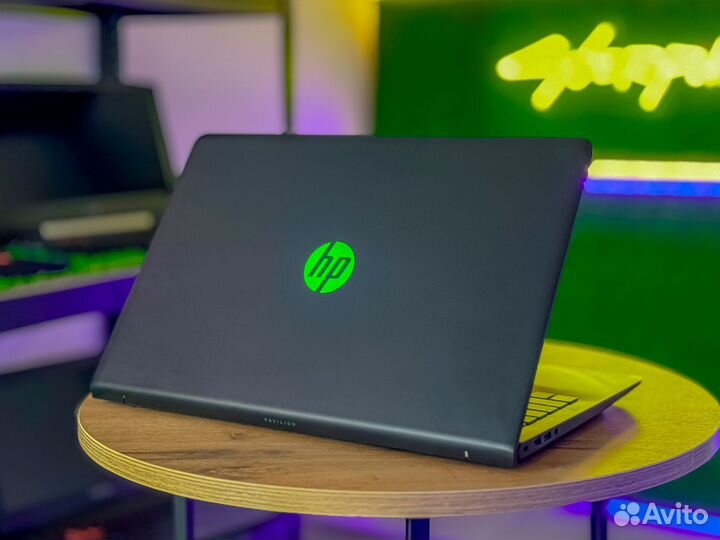 Игровой ноутбук HP: GTX 1060 + intel i5 + SSD