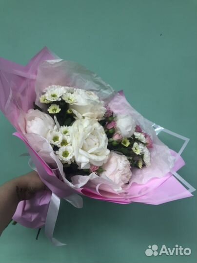 Доставка цветов и букетов