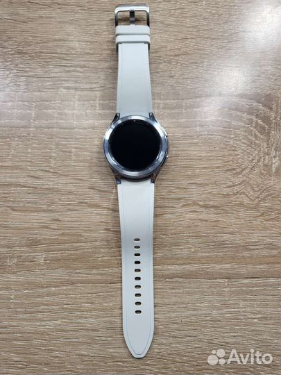 Samsung Galaxy Watch 4 Classic