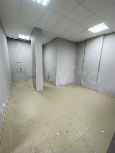 Помещение с арендаторами, 83.2 м²