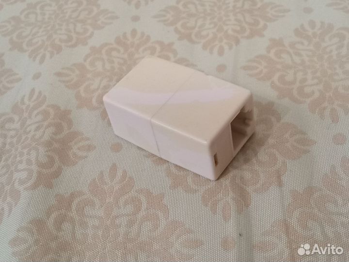 Разъём для соединения интернет проводов