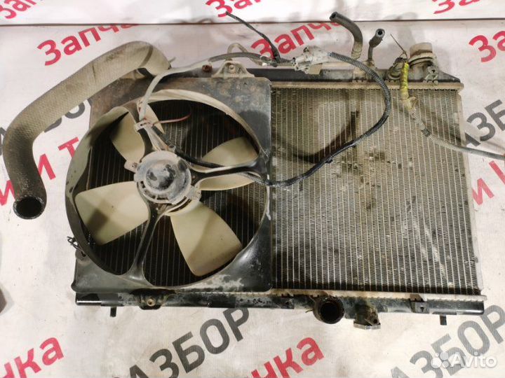 Радиатор охлаждения двигателя Toyota Camry 2.0