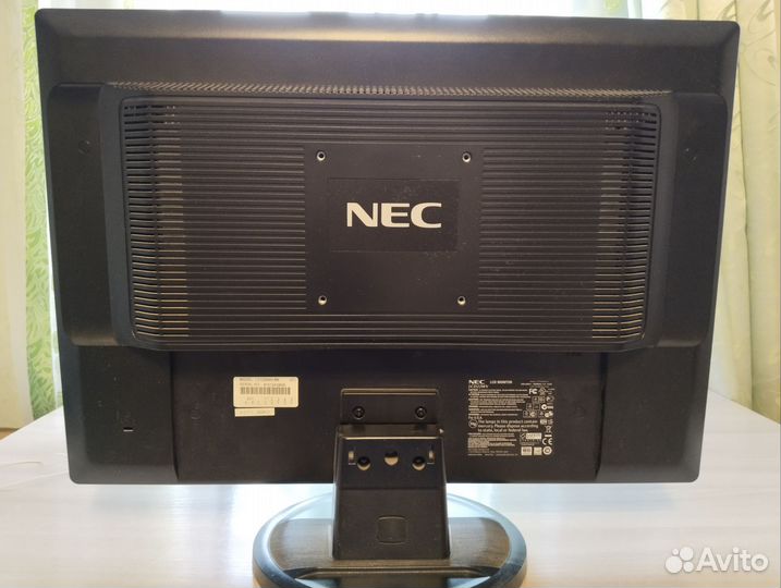 Монитор NEC LCD 22 WV