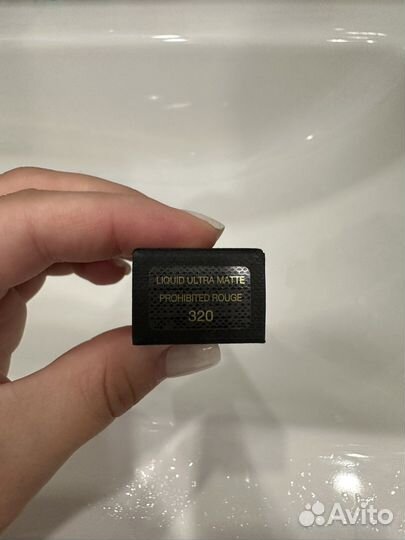 Жидкая матовая помада Kilian