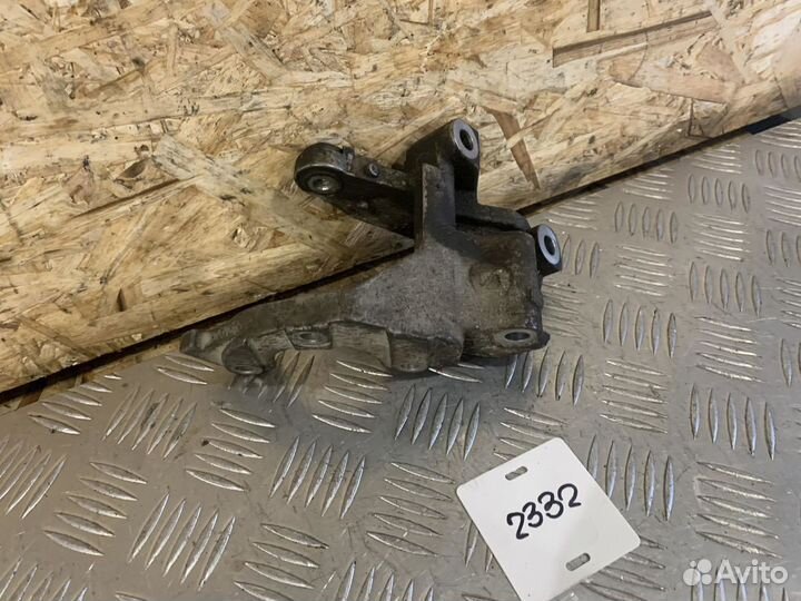 Кронштейн гидроусилителя Mitsubishi Outlander (CW0