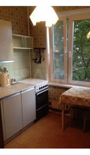 2-к. квартира, 48 м², 1/2 эт.