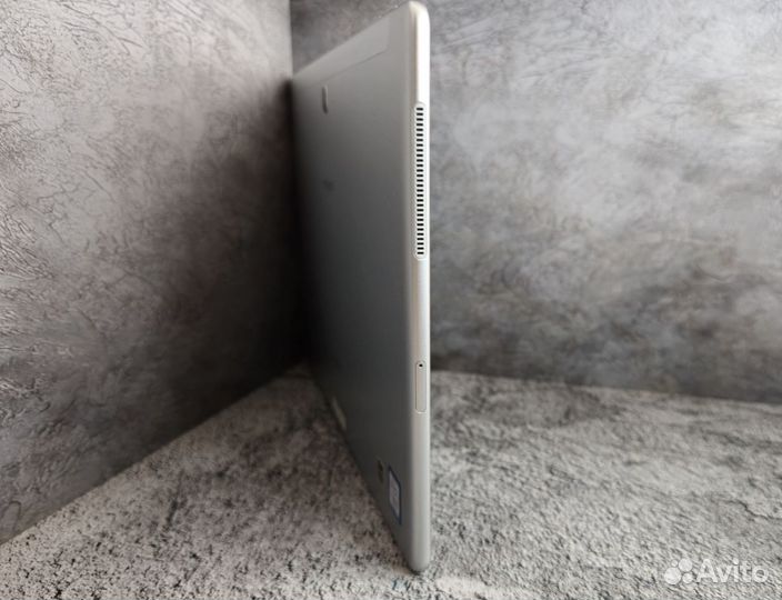 Samsung Galaxy Book 12