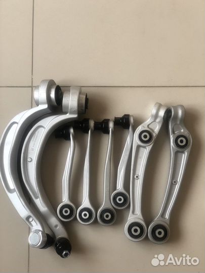 Комплект передних рычагов Audi a4 a5 q5