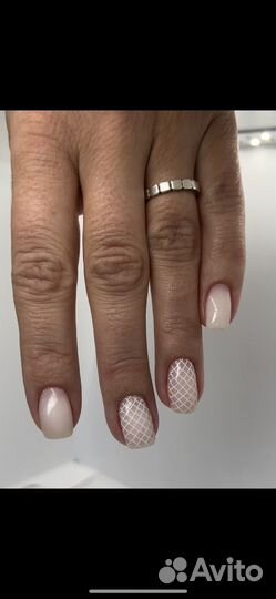Маникюр педикюр