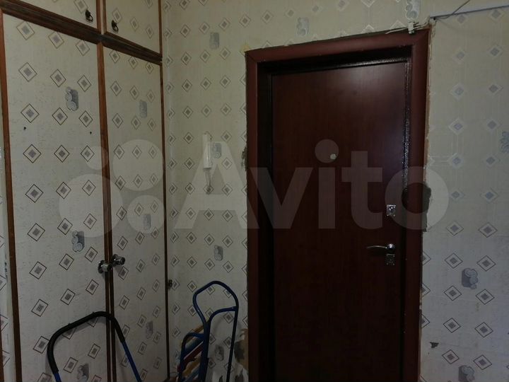 2-к. квартира, 52 м², 3/5 эт.