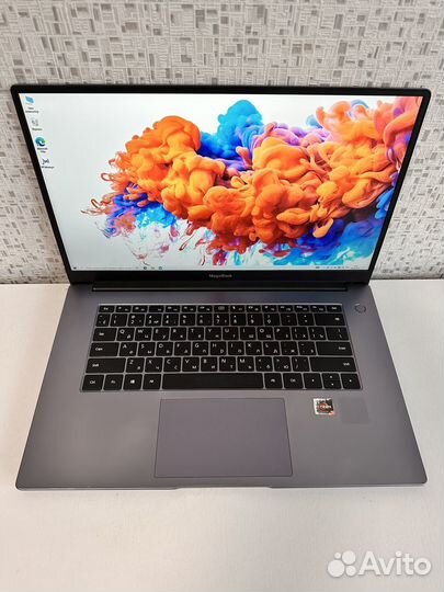 Honor MagicBook 15 Ryzen 5-3500/8гб/240