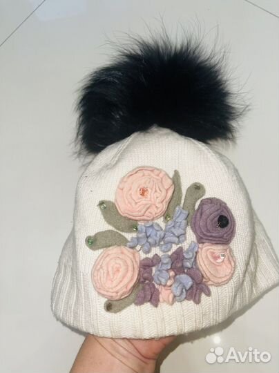 Шапка tavitta, шарф pampolina, Заколки