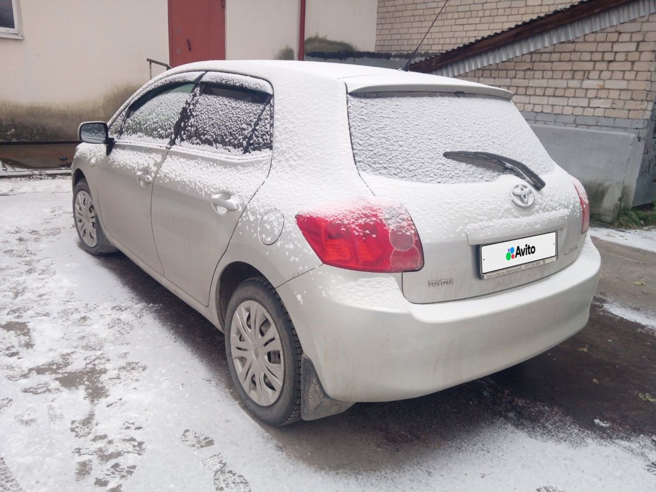Toyota Auris: фото владельца