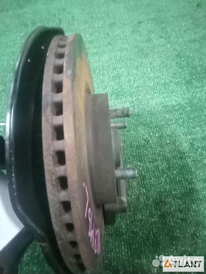 Ступица передняя левая toyota spade