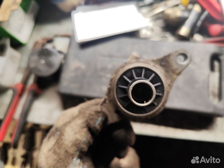 Главный тормозной цилиндр Volkswagen polo 5