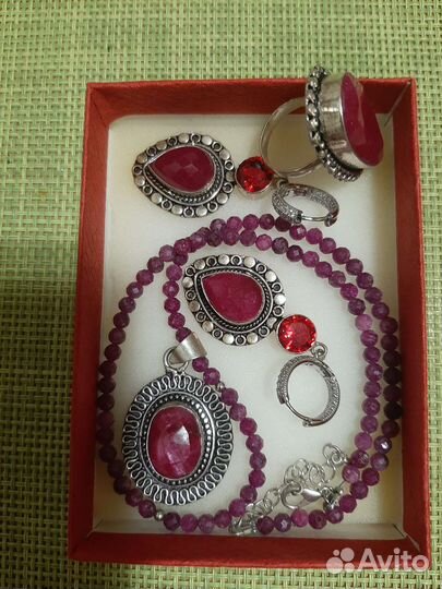 Набор серебро и нат.рубины