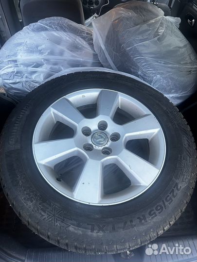 Continental IceContact 2 225/65 R17