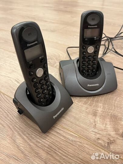 Радиотелефон Panasonic 2 трубки
