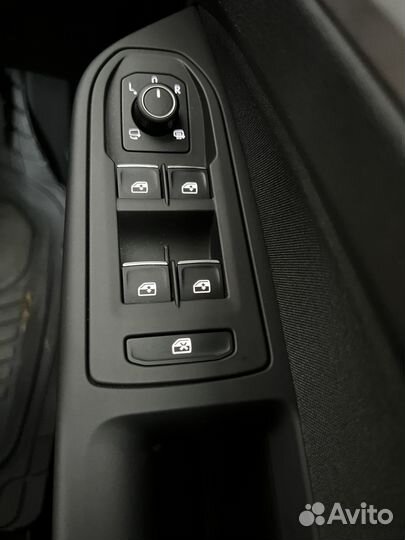 Volkswagen Golf 1.0 AMT, 2021, 10 000 км