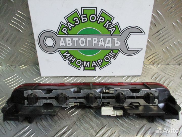 Фонарь задний стоп-сигнал Nissan X-Trail T30 2002г