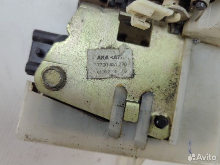 Замок боковой двери задний правый Renault Symbol