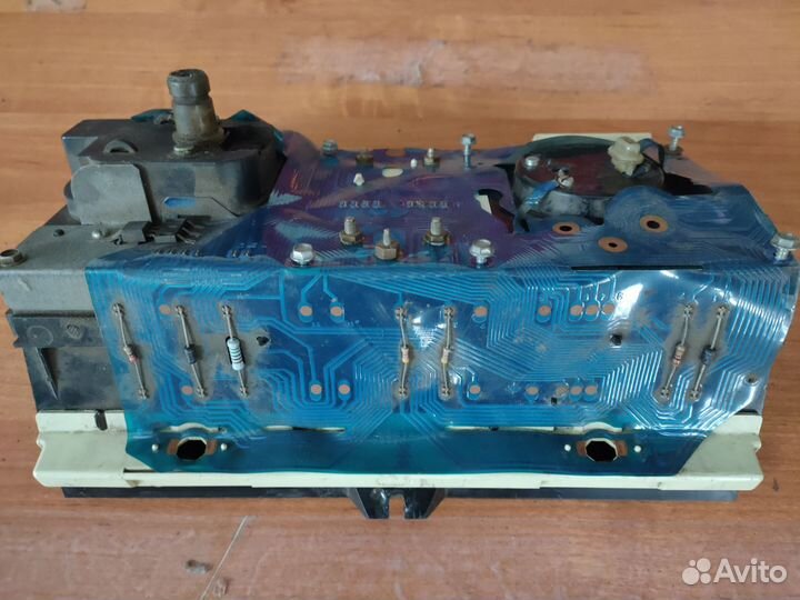 Щиток приборов vw passat b2