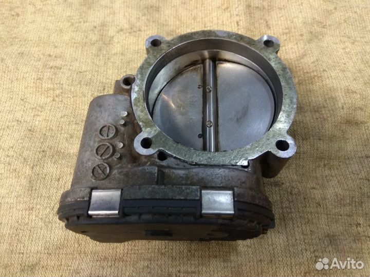 Дроссельная заслонка Audi, VW, VAG 077 133 062 A