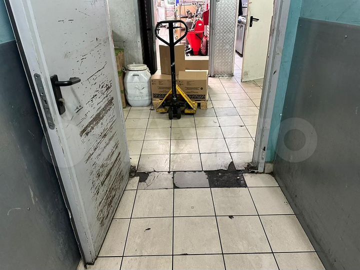 Сдам торговое помещение, 65.4 м²