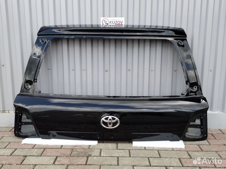 Крышка багажника Ленд Крузер 200 рестаил в идеале