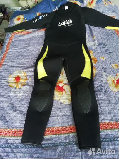 Гидрокостюм