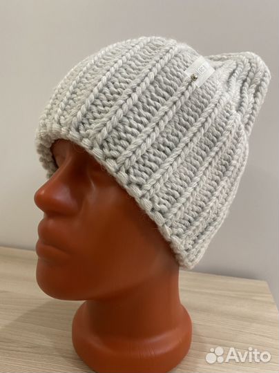 Шапка зимняя женская