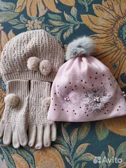 Комплект шапка, перчатки, шапка