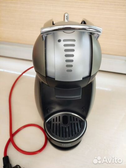 Капсульная кофемашина dolce gusto