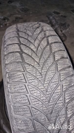 Goodyear UltraGrip Ice 2 185/60 R15 88T