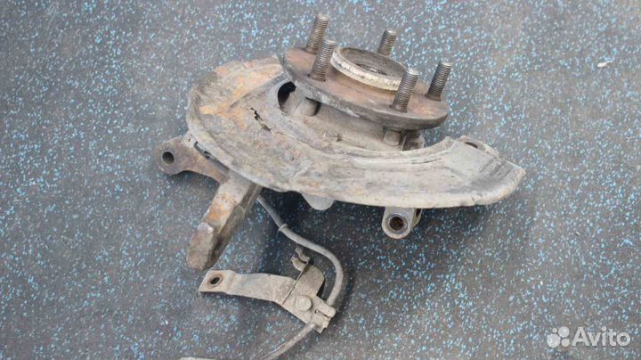 Кулак поворотный Mitsubishi Chariot Grandis (Митсу