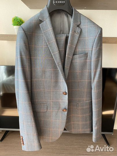 Мужской костюм lexmer