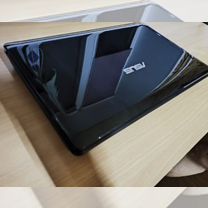 Ноутбук asus