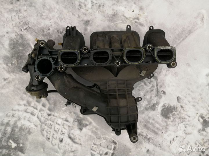 Впускной коллектор Форд Мондео 3 2.0